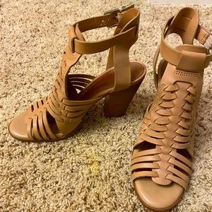 Gianni Bini womens shoes